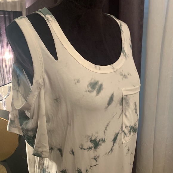 POL One Sided Cold Shoulder Top